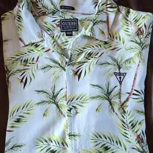 GUESS Men's Short Sleeves Button-Up Hawaiian Camp Shirt Floral Palms Print Large